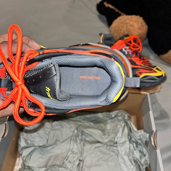 Balenciaga for sale worn once size 7.5 US mens - Picture 2 of 4